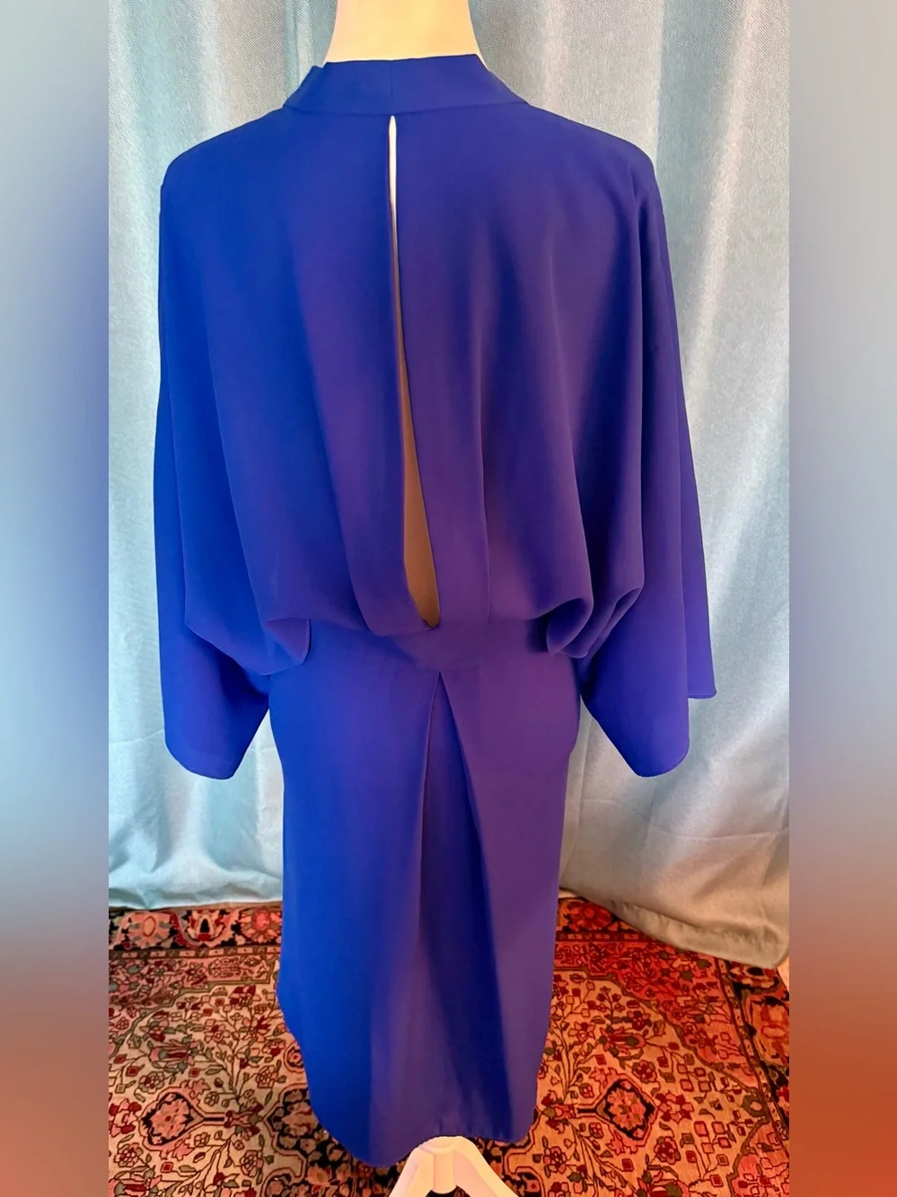 Tome NYC Women’s V-Neck Midi Kimono Dress in Royal Blue - Picture 2 of 6